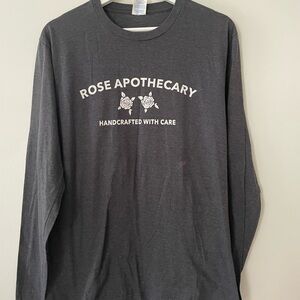 Long Sleeve Graphic Tee - Black